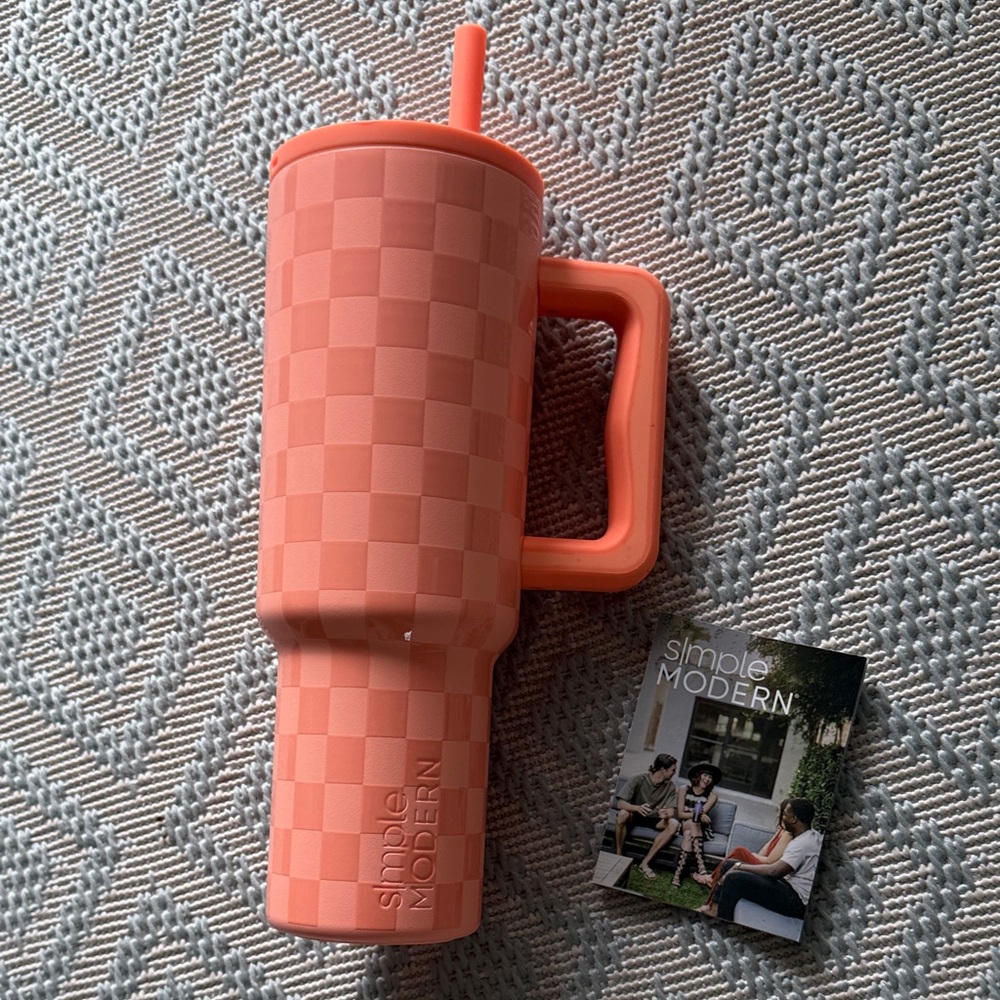 Simple Modern Coral Checkered Travel Tumbler with Handle & Straw
